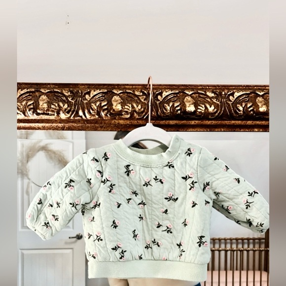 Cat and Jack 3-6 Month Sweatshirt - Picture 1 of 3